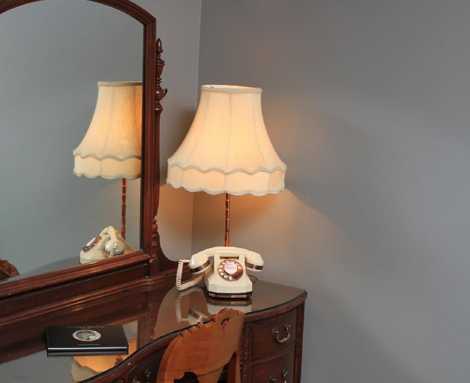 Lux Rooms Wallace Bilik gambar